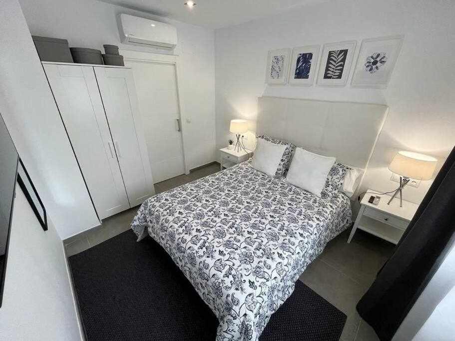 XX D Apartamentos Morales & Arnal Ronda Bagian luar foto